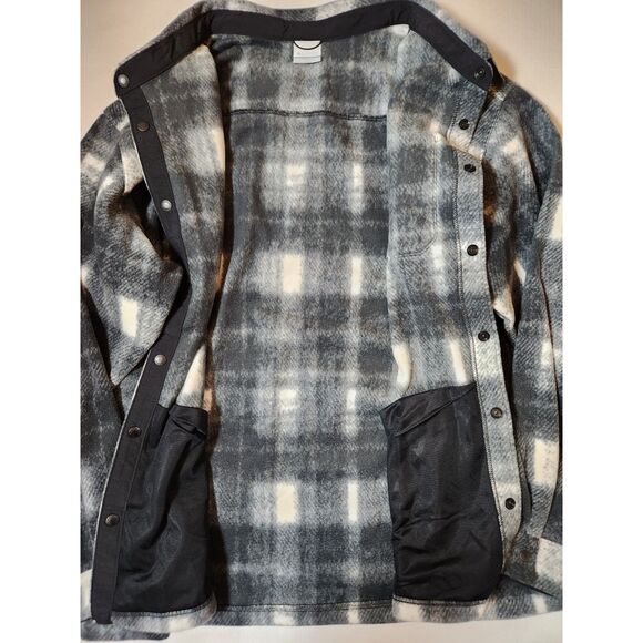 Columbia Steens Mountain Printed Shirt Jacket II Men's size 4X - Picture 9 of 9